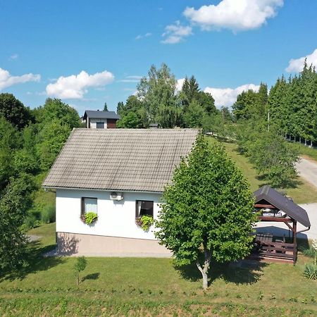 Holiday Home Ostrun ラコヴィツァ エクステリア 写真