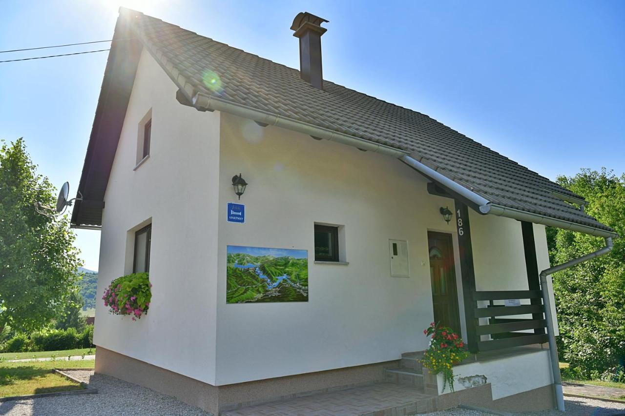Holiday Home Ostrun ラコヴィツァ エクステリア 写真